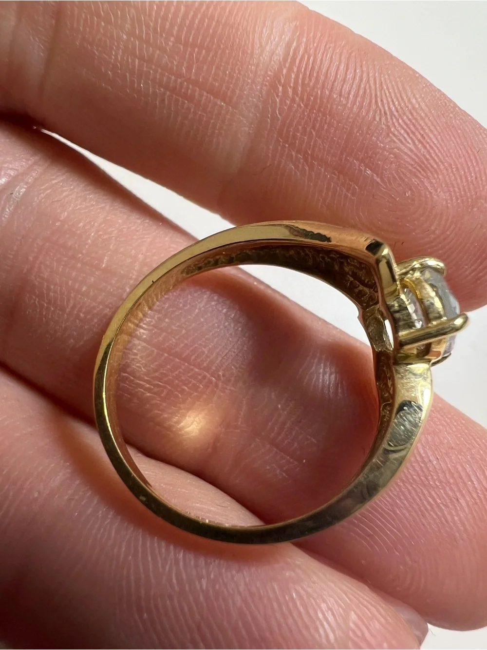 10K Yellow Gold Solitaire Ring with Aquamarine Color Gemstone